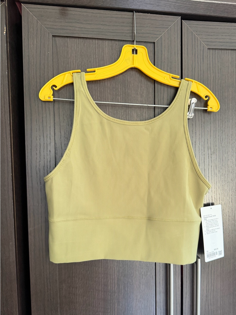 NWT Lululemon Power Pivot Tank Rib Green